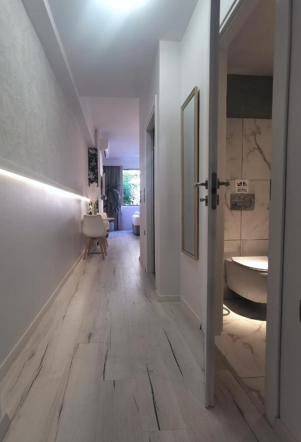 Lindy V Apartment Athena Bagian luar foto